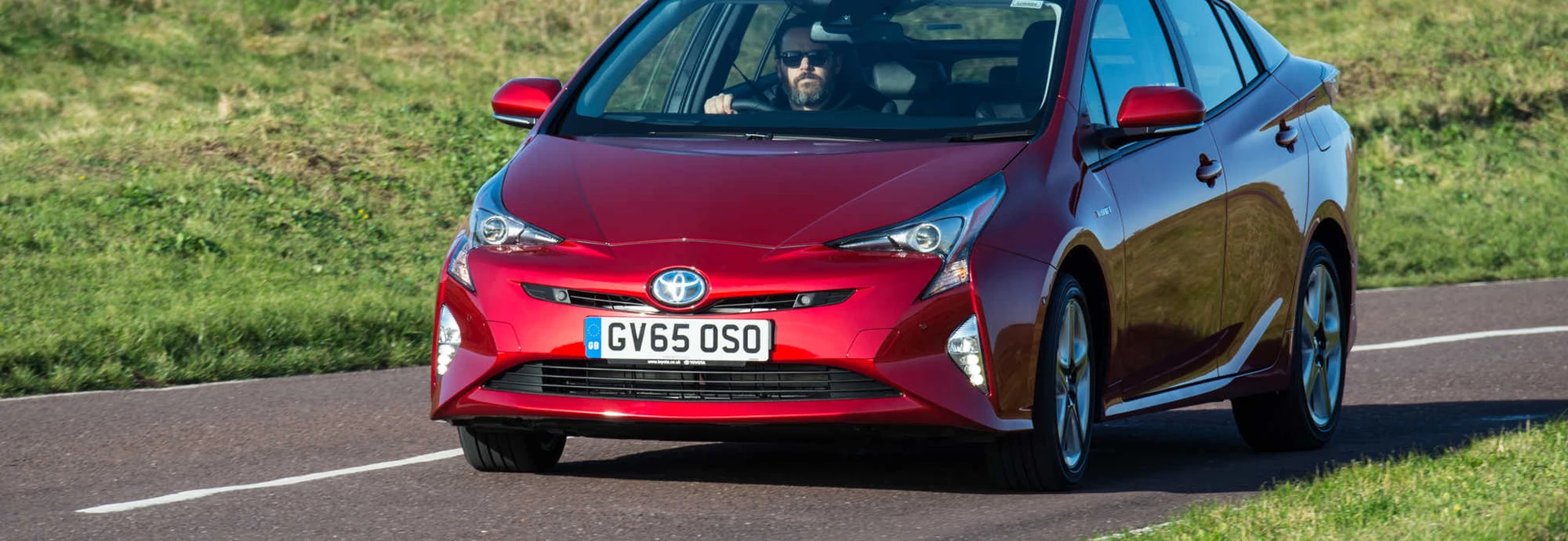 Toyota Prius 1.8-litre Excel hatchback review